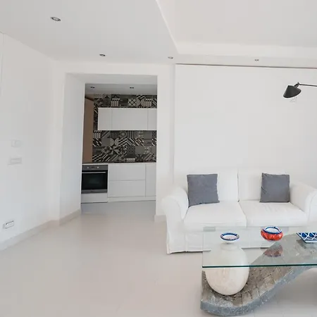 Luxury Designer Loft In Capri's Piazzetta * Capri