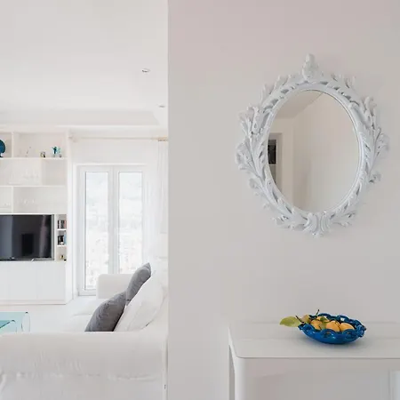 Appartamento Luxury Designer Loft In Capri's Piazzetta *