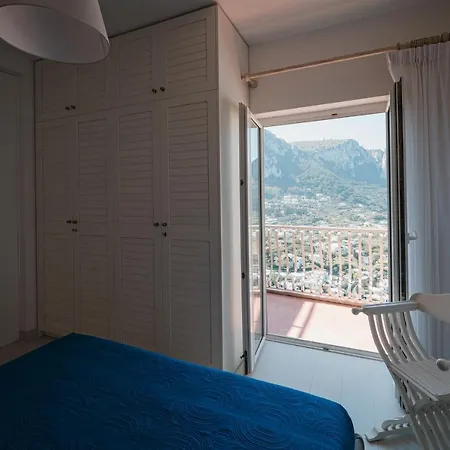 Luxury Designer Loft In Capri's Piazzetta