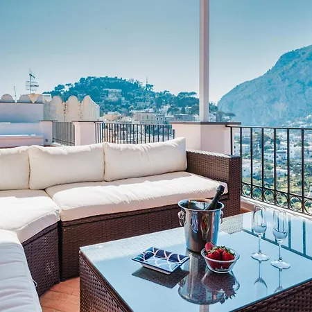 Luxury Designer Loft In Capri's Piazzetta * Capri